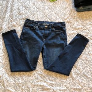 Gap Jeans